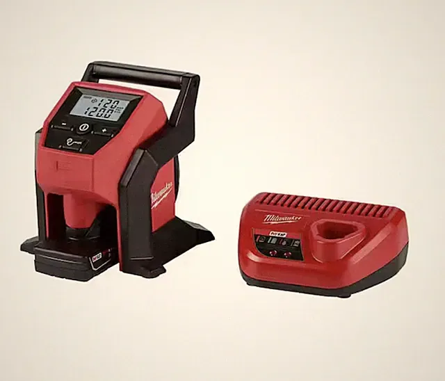 Milwaukee 2475-21XC M12 Cordless Portable Inflator 4Ah Battery Charger Kit *NEW*